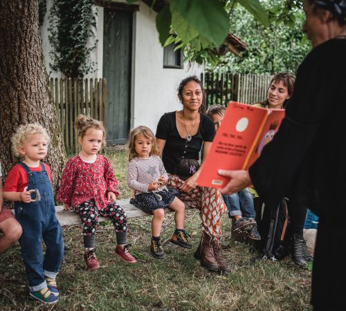 Pour les enfants à l'écomusée de Marquèze dans les Landes de Gascogne